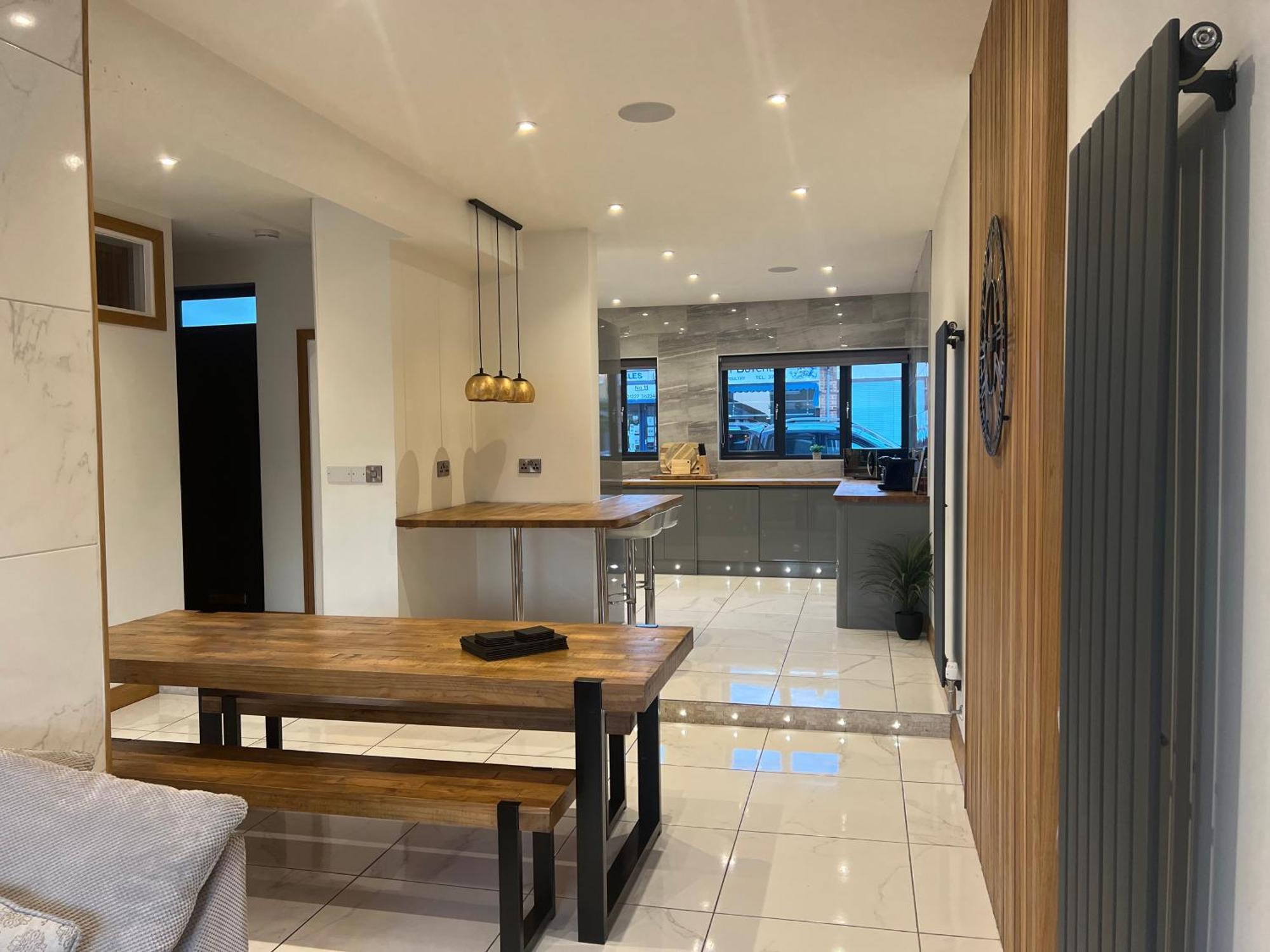 Broadway Beach Home With Hot Tub Herne Bay Bagian luar foto