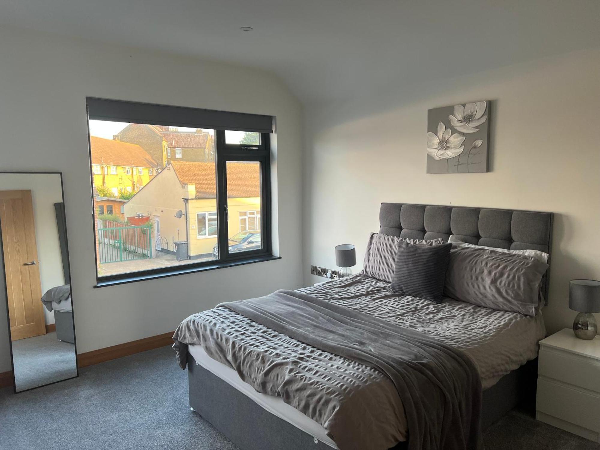 Broadway Beach Home With Hot Tub Herne Bay Bagian luar foto